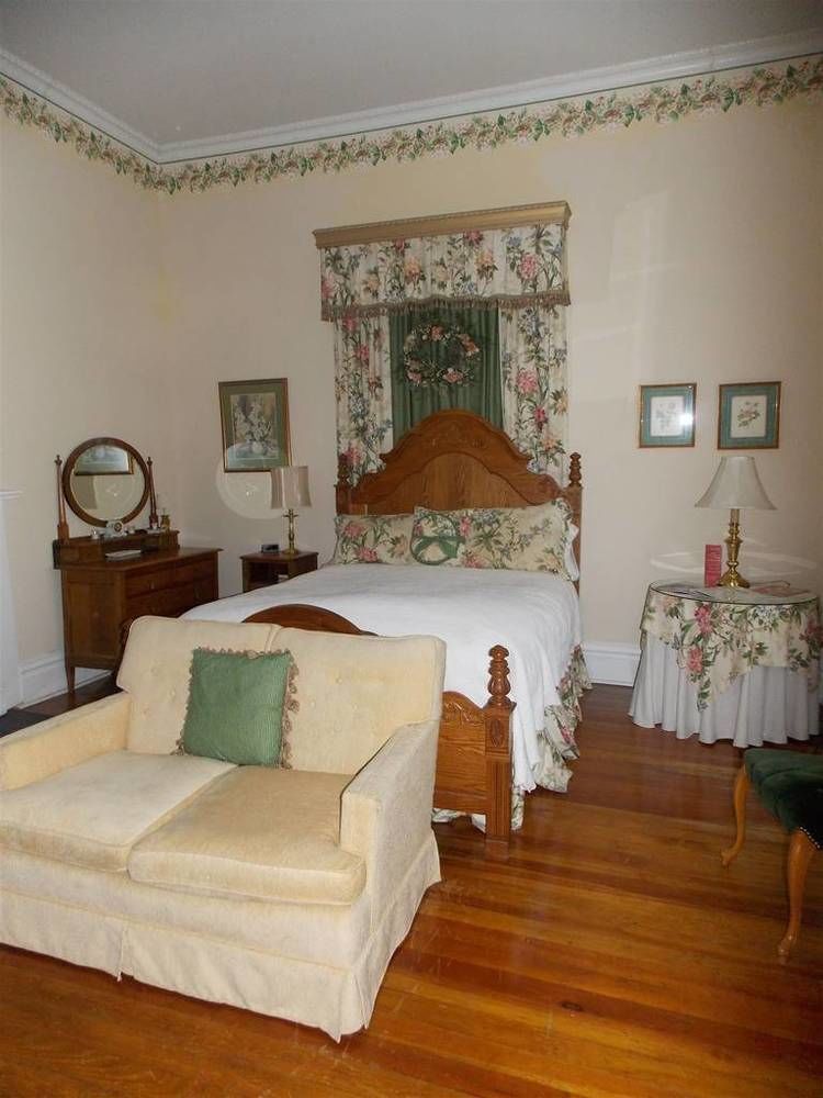 Carriage Lane Inn Murfeesboro Tn Murfreesboro Eksteriør billede