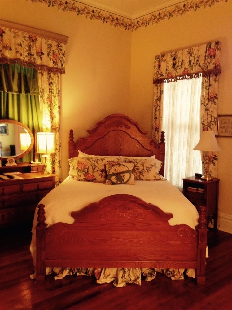 Carriage Lane Inn Murfeesboro Tn Murfreesboro Eksteriør billede